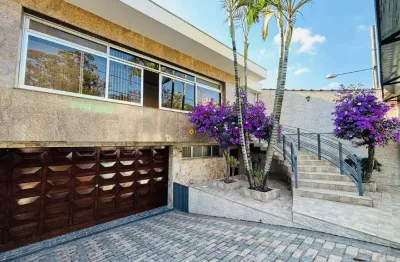 Casa com 4 quartos para alugar no Jardim da Saude, São Paulo 