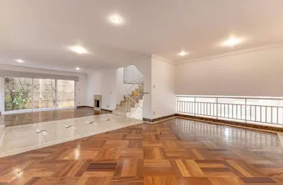 Casa com 4 quartos à venda na Vila Sônia, São Paulo 