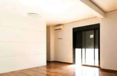 Apartamento a Venda com 370m², 4 Suítes e 5 vagas, Lazer Clube