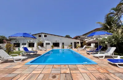 300 METROS DA PRAIA Ótima casa térrea,  rua tranquila e monitorada