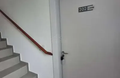 Apartamento para alugar, r$ 2.300,00 bairro meia praia navegantes/sc.