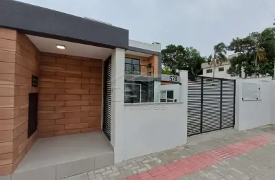 Apartamento para alugar, r$ 2.100,00 bairro meia praia navegantes/sc.