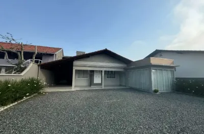 Casa 05 dormitórios à venda, r$ 950.000,00 - bairro gravata em navegantes/sc