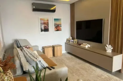 Apartamento vista mar 3 dormitórios, r$ 1.500.000 mobiliado no centro de navegantes 150mts do mar