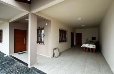 Casa 03 dormitórios sendo 01 suíte, 200m da praia, r$950.000,00, gravata, navegantes/sc