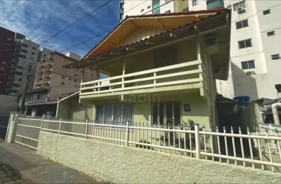 Casa de 4 dormitórios, r$650.000,00 no gravata em navegantes/sc