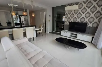 Apartamento com 3 quartos à venda na Rua 910, 271, Centro, Balneário Camboriú
