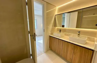 Apartamento com 3 quartos à venda na Rua 4100, 143, Centro, Balneário Camboriú