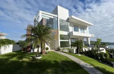 Casa com 4 quartos à venda na Rua Tintureira, 974, Centro, Bombinhas