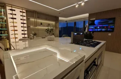 Apartamento com 4 quartos à venda na Avenida Normando Tedesco, 1333, Barra Sul, Balneário Camboriú