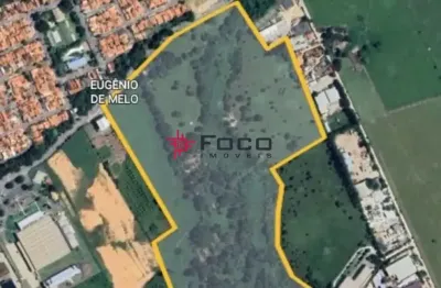 Terreno à venda na Estrada Velha Rio-São Paulo, 2600, Eugênio de Mello, São José dos Campos