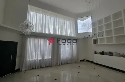 Sobrado condomínio jardim das colinas - 5 suítes - 360m²
