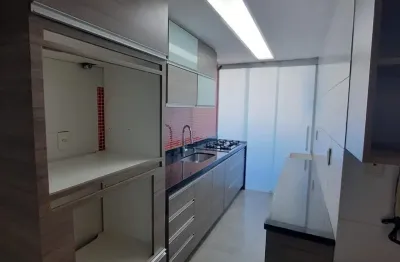 Apartamento amplo com varandão na rua mem de sá – imperdível!