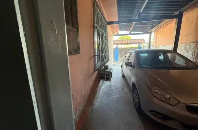 Casa com 2 quartos para alugar na Estrada Francisco da Cruz Nunes, 3012, Itaipu, Niterói
