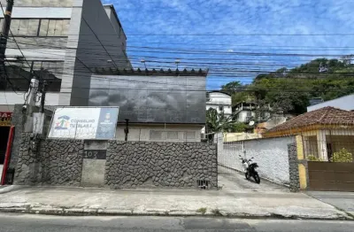 Casa comercial à venda no Colubande, São Gonçalo 
