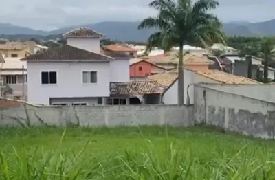 Imóvel para venda tem 450 metros quadrados em centro - maricá - rj