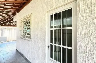 Vende se casa em condomio cenro de sao vicente otima localizaçao