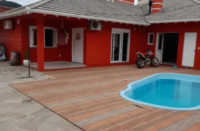 Excelente opção de casa para venda no centro de morro reuter/rs!