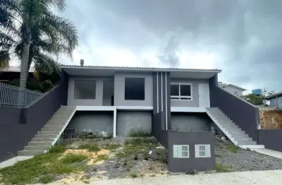 Casa com 2 quartos à venda na Ana Rech, Caxias do Sul 