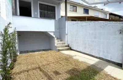 Casa com 2 quartos à venda no Treviso, Caxias do Sul 