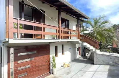 Casa com 3 quartos à venda em Serrano, Caxias do Sul 