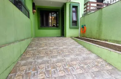 Casa com 2 quartos à venda no Desvio Rizzo, Caxias do Sul 