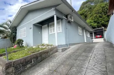 Casa com 3 quartos à venda no Jardelino Ramos, Caxias do Sul 