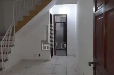 Casa em condomínio fechado com 2 quartos à venda na rua coronel camisão, cordovil, rio de janeiro, 58 m2 por r$ 258.000