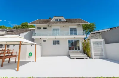 Casa com 4 quartos à venda na Rua Engenheiro Teodoro Sampaio, 121, Guabirotuba, Curitiba
