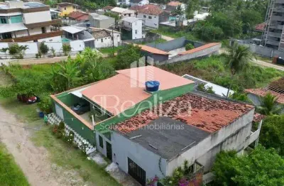 Casa com 3 quartos à venda no Olivença, Ilhéus 