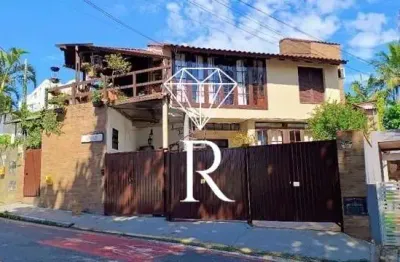 Prédio à venda no canasvieiras, florianópolis  por r$ 1.950.000