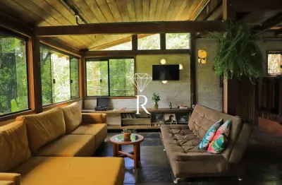 Casa em condomínio fechado com 3 quartos para alugar em canto da lagoa, florianópolis  por r$ 8.000