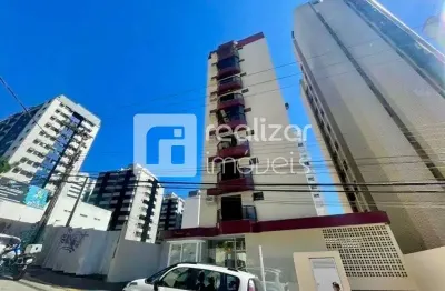 Apartamento com 2 quartos para alugar no centro, florianópolis  por r$ 3.000
