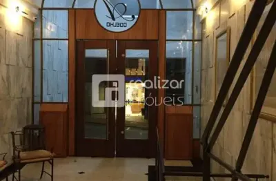 Apartamento com 3 quartos para alugar no centro, florianópolis  por r$ 3.990