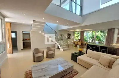 Casa em condomínio fechado com 4 quartos à venda no rio tavares, florianópolis  por r$ 4.900.000