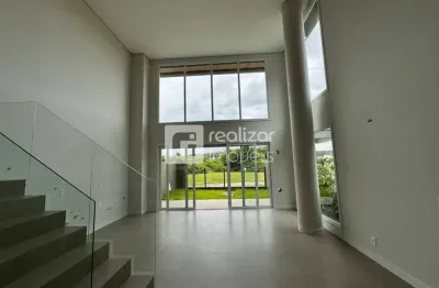 Apartamento com 3 quartos à venda em jurerê internacional, florianópolis  por r$ 2.990.000