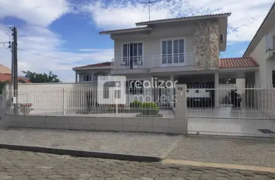 Casa com 3 quartos à venda no centro, palhoça  por r$ 1.040.000