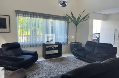 Casa com 4 quartos à venda no itacorubi, florianópolis  por r$ 2.990.000