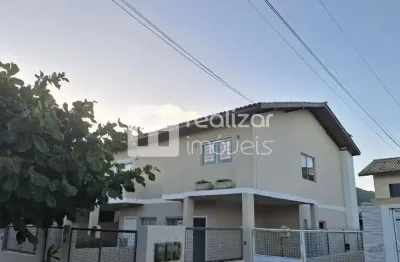 Casa com 3 quartos para alugar no são joão do rio vermelho, florianópolis  por r$ 3.600