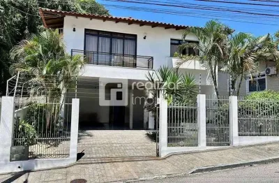 Casa com 3 quartos para alugar no canto, florianópolis  por r$ 12.000