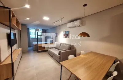 Apartamento com 1 quarto para alugar no centro, florianópolis  por r$ 3.700