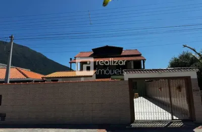 Casa com 3 quartos para alugar na praia de fora, palhoça  por r$ 5.750