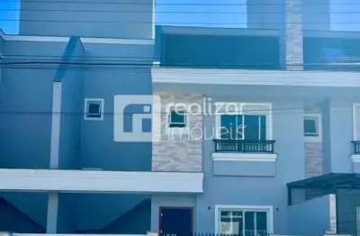 Casa com 4 quartos à venda em jurerê internacional, florianópolis  por r$ 2.650.000