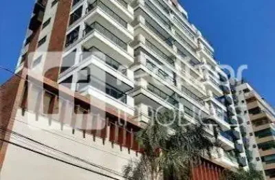 Apartamento com 1 quarto para alugar no centro, florianópolis  por r$ 5.000