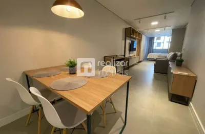 Apartamento com 1 quarto para alugar no centro, florianópolis  por r$ 3.700