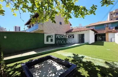 Casa com 4 quartos para alugar no barreiros, são josé  por r$ 7.000