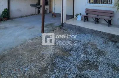 Casa com 2 quartos para alugar no rio tavares, florianópolis  por r$ 4.400