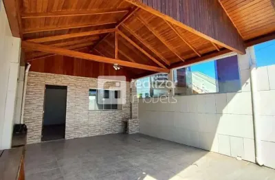 Casa com 2 quartos para alugar no forquilhas, são josé  por r$ 2.500