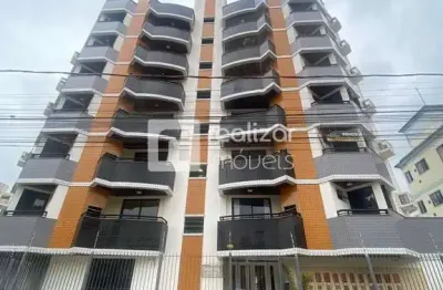 Apartamento com 3 quartos para alugar na trindade, florianópolis  por r$ 4.000