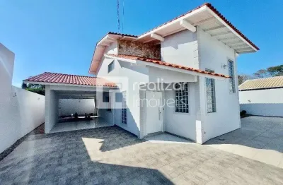Casa com 4 quartos para alugar no pachecos, palhoça  por r$ 4.800